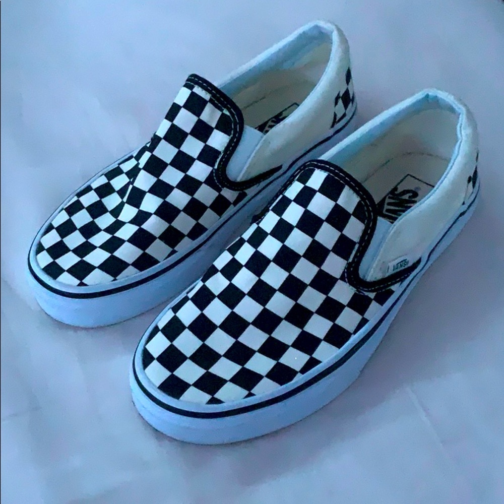black and white checkered vans